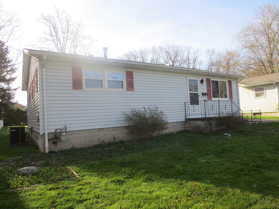 1st image of 605 Elmwood Dr