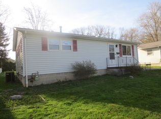605 Elmwood Dr, Hubbard, OH