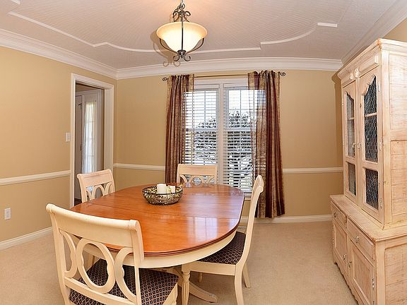 5th image of 10148 Leeward Blvd