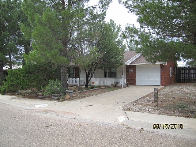 1st image of 1002 E Tascosa Ave