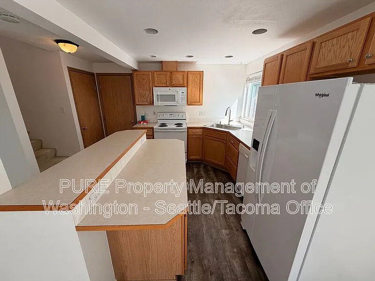 804 28th Ave SE — Photo 7