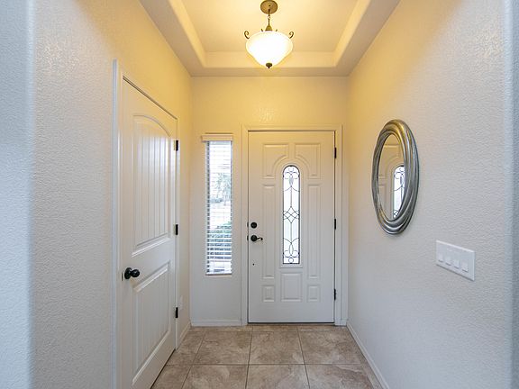 2nd image of 4564 Tranquility St