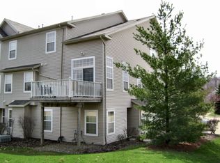 820 Tollis Pkwy, Broadview Heights, OH 44147