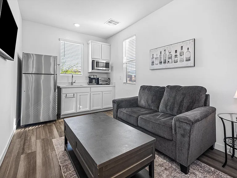9446 Sequoia Ridge Ave — Photo 21