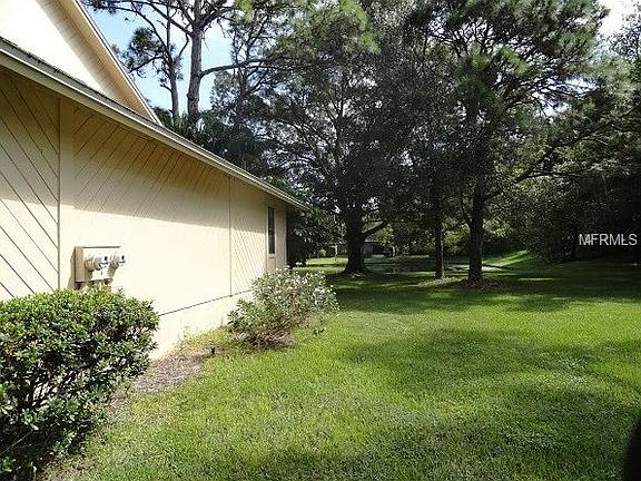 5th image of 7933 Pinegrove Ct #6