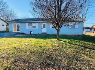 526 Johnson St, Bourbon, MO 65441