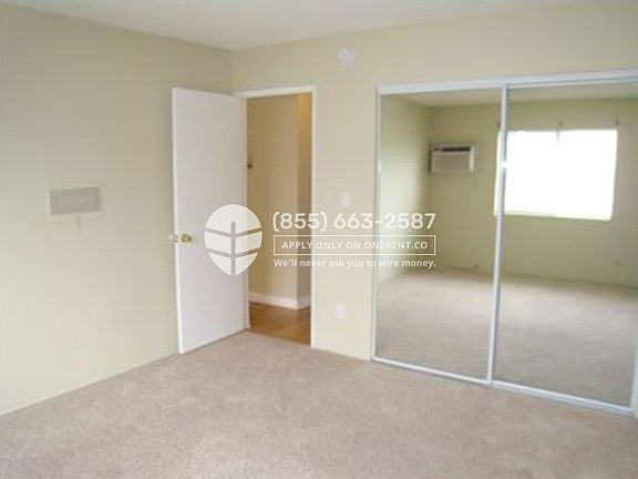 2nd image of 18530 Hatteras St Unit 302