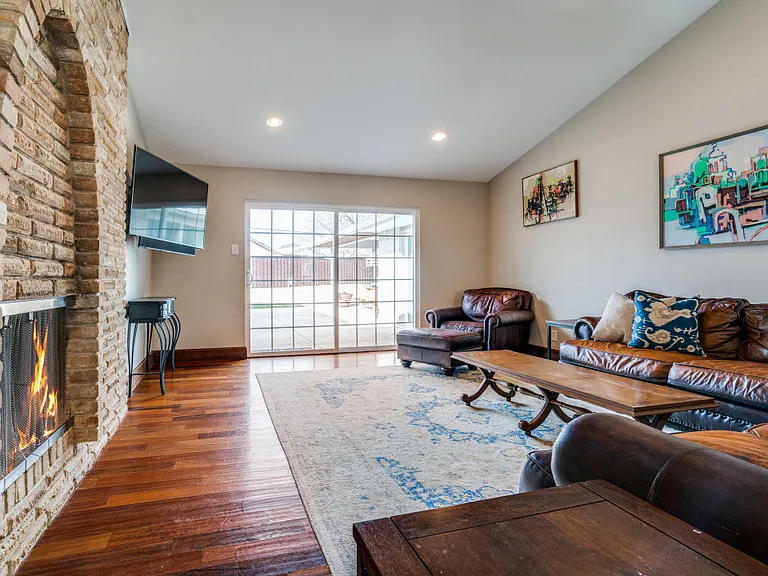 12511 Cedar Bend Dr — Photo 14