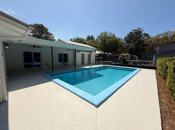 28 E Wild Briar Rd #C, Pt Washington, FL 32459