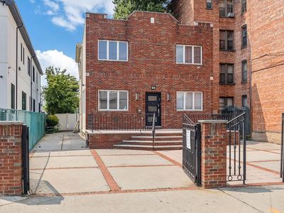 98 Van Sicklen St, Brooklyn, NY, 11223