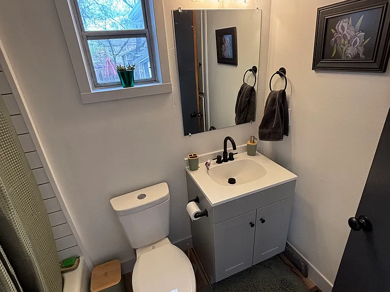 927 Colorado Ave #4 — Photo 6