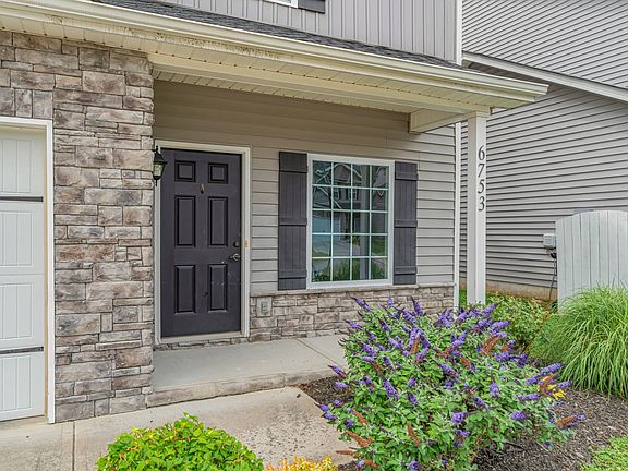 2nd image of 6753 Albatross Ln