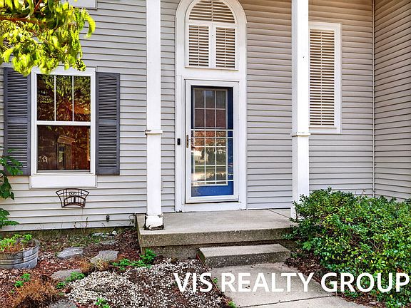 5th image of 7294 Water View Ln