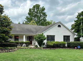 5314 Keatswood Dr, Memphis, TN 38120