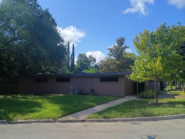 201 Bouganvilla Blvd, Del Rio, TX 78840