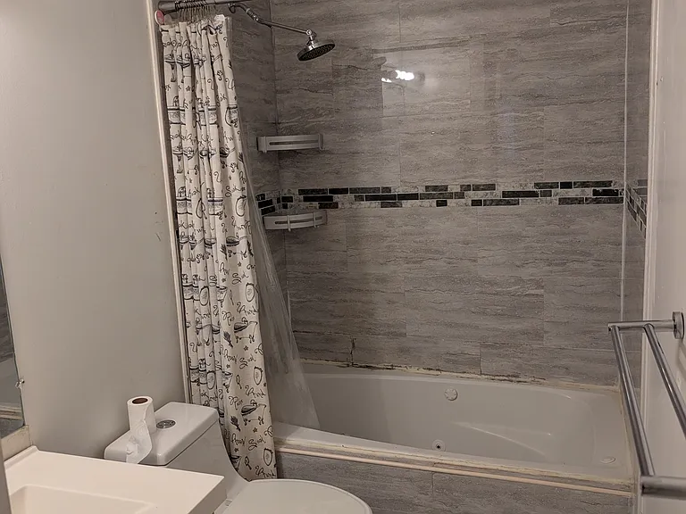 653 Plantation St #6-A — Photo 9