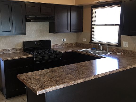 2nd image of 315 Crandon Ave #2