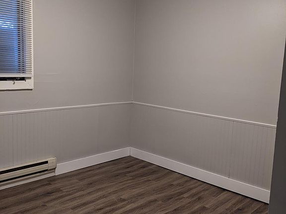 2nd image of 1405 County Road A APT 4