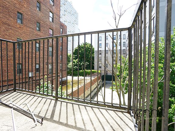 3rd image of 728A Rogers Ave #3B