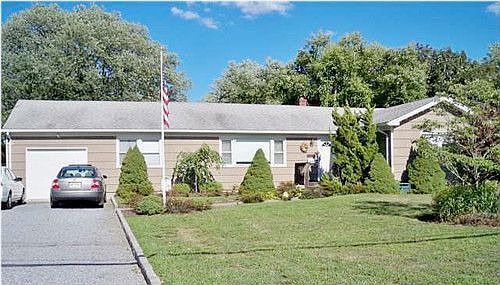 2nd image of 116 Linden Ave