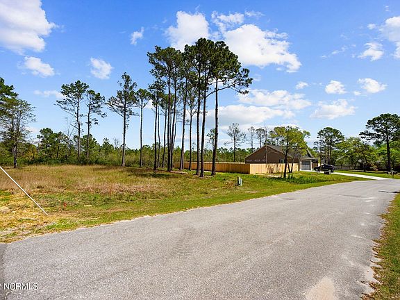 5th image of 3050 Pine Hill Drive SW