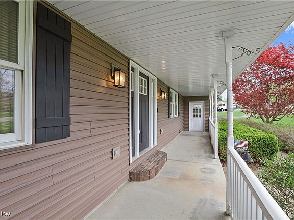 5th image of 5504 Airwood Dr