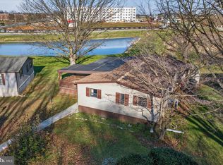 918 Krista Ct, Lancaster, PA 17601