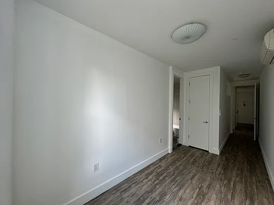 Rented by Pear NYC LLC | media 18