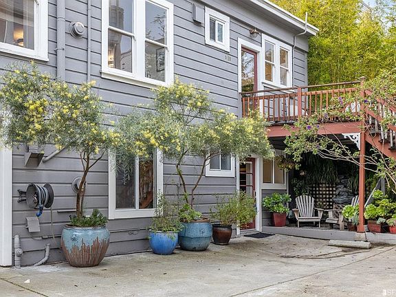 3rd image of 1031 Divisadero St #1031