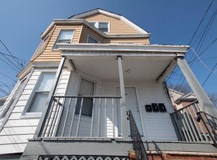 765 S 14th St #2A, Newark, NJ 07103
