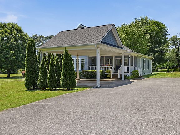 4th image of 2036 Hickory Valley Rd