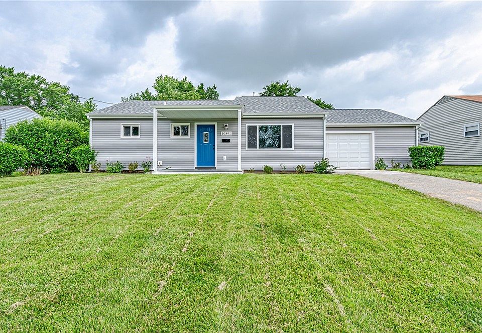 1st image of 10891 Carlson Dr