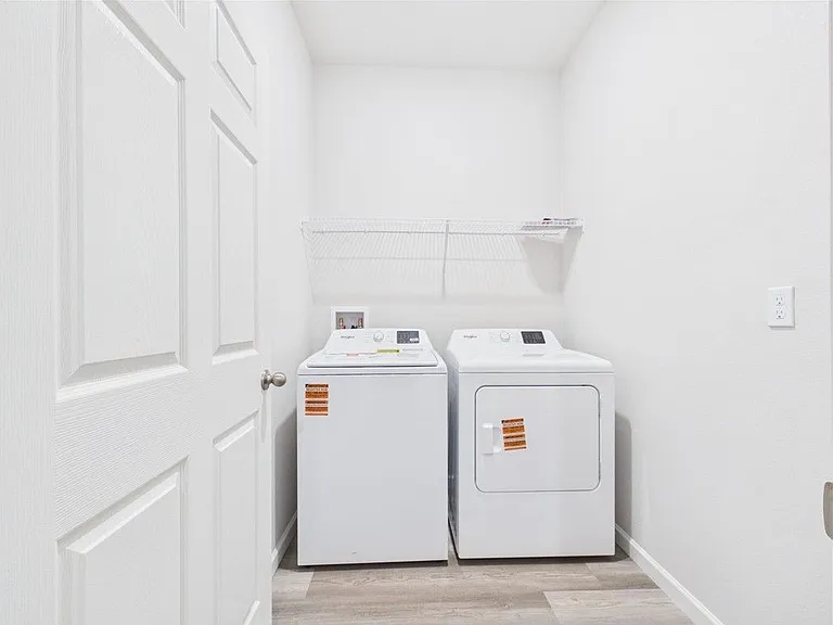 8920 Orchid Reserve Cir — Photo 18
