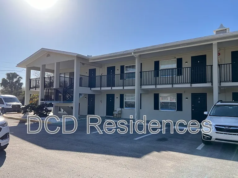 2101 W Bay Dr — Photo 1