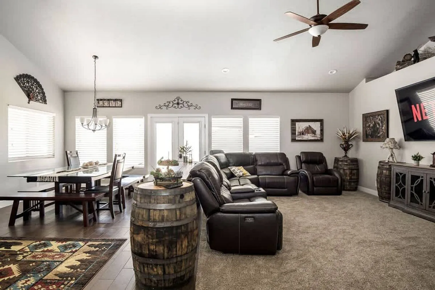 7 bed, 3.0 bath, $14,518 — Photo 2