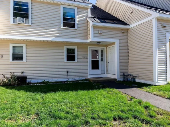 22 Bluffs Drive, Concord, NH 03303