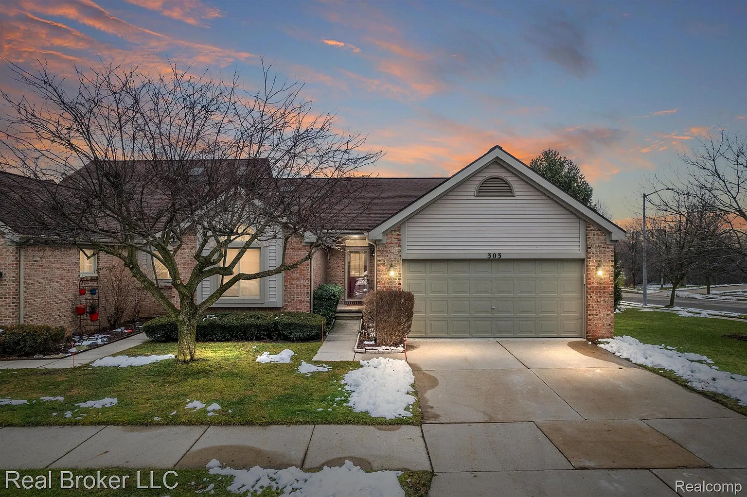 303 Texknoll Dr photo 1