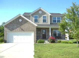 10102 Hornbeam Blvd, Louisville, KY 40228