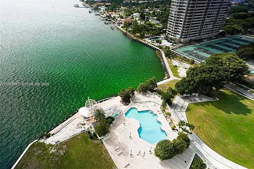11111 Biscayne Blvd #20E Photo 1