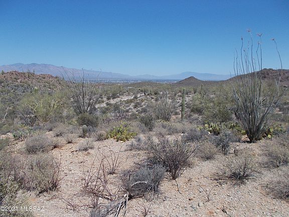 2nd image of W Sweetwater Dr