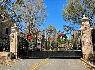 8110 Georgetown Cir, Suwanee, GA 30024