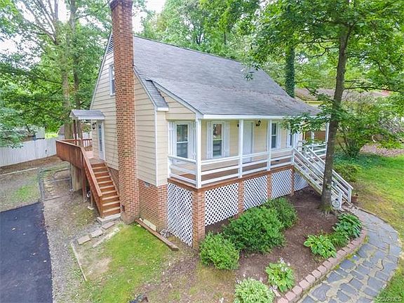 2nd image of 8403 White Cedar Ct