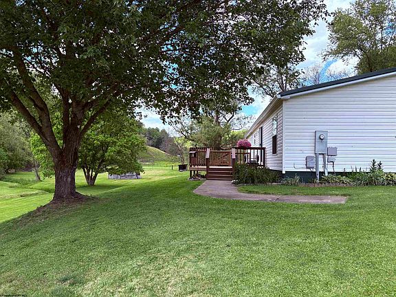 5th image of 83 Churchville Rd