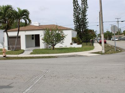 (Undisclosed Address), Miami, FL, 33150