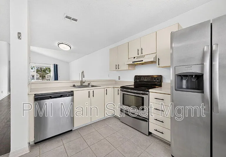2512 Woodgate Blvd #203 — Photo 4