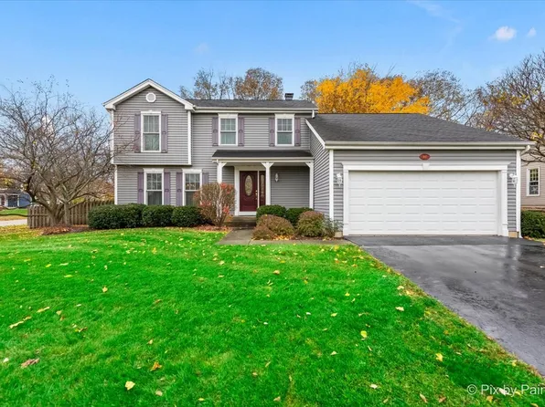 307 Eastview Rd, North Aurora, IL 60542