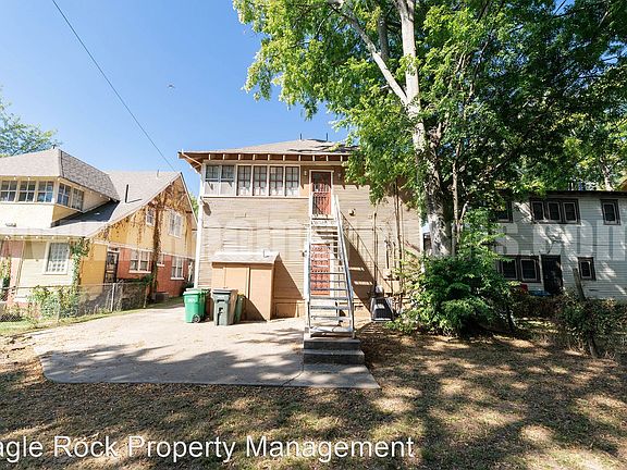 4th image of 2217 S Battery St #2217