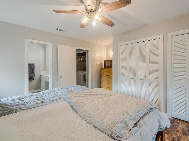 8925 Stanwood Dr — Photo 26