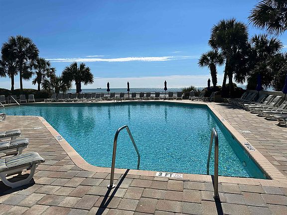 4th image of 1105 S Ocean Blvd. S #526