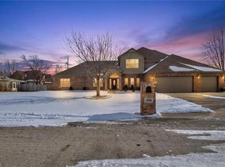 3000 Royal Ct, Independence, KS 67301